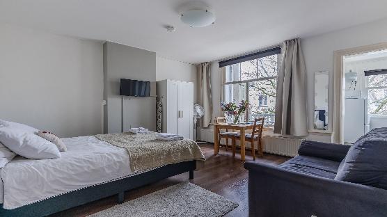 Albert Cuyp III A studio Amsterdam